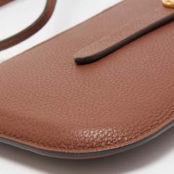 Pre Owned Burberry Brown Leather Anne Phone Pouch with Strap