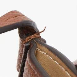 Pre Owned Burberry Brown Leather Anne Phone Pouch with Strap