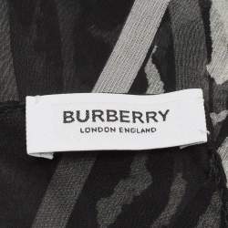Pre Owned Burberry Black/White Angel Leopard Print Silk Chiffon Scarf