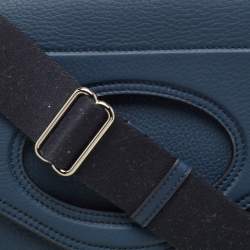 مملوكة مسبقًا Burberry Ash Blue Leather Large Pocket Messenger Bag