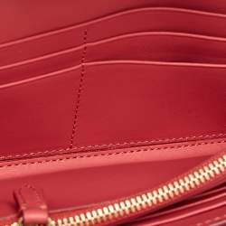 مملوكة مسبقًا Burberry Multicolor Haymarket Check Floral Coated Canvas and Leather Izzy Wallet on Chain