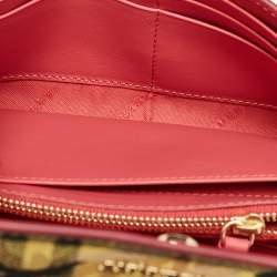 مملوكة مسبقًا Burberry Multicolor Haymarket Check Floral Coated Canvas and Leather Izzy Wallet on Chain