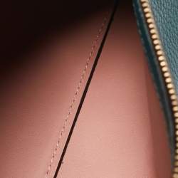 Pre Owned Burberry Teal Green Leather Barrel Bag