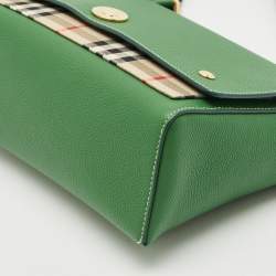 Pre Owned Burberry Green/Beige Check Canvas and Leather Note Shoulder Bag