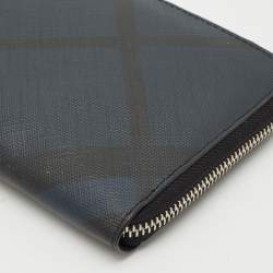 Burberry Navy Blue/Black London Check Coated Canvas Travel Continental Wallet
