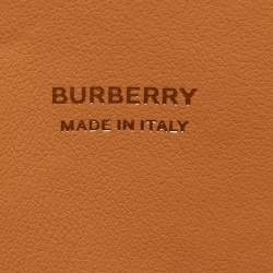 مملوكة مسبقًا حقيبة كروس بربري مبرشمة جلد أسود