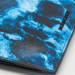 Pre Owned حقيبة كروس بربري للهاتف كانفاس أسود/أزرق بنمط مموه