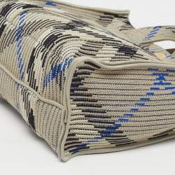 مملوكة مسبقًا Burberry Grey/Blue Check Knit Fabric Tote