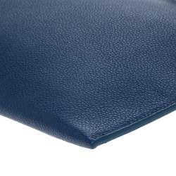 مملوكة مسبقًا حقيبة صغيرة بربري جلد أزرق بحمالة معصم