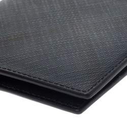 مملوكة مسبقًا Burberry Navy Blue Check Coated Canvas Bill Bifold Wallet