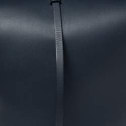 Pre Owned Burberry Indigo Leather Large Bucket Bag