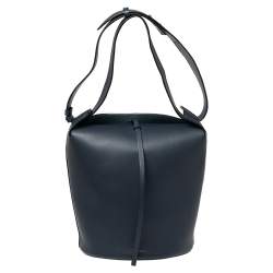 Pre Owned Burberry Indigo Leather Large Bucket Bag