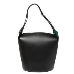 Pre Owned Burberry Black Leather Large Bucket Bag