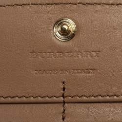 مملوكة مسبقًا Burberry Brown House Check Canvas and Leather Porter Continental Wallet