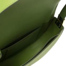 مملوكة مسبقًا حقيبة كتف بربري إصدار محدود 224/ 250 صغيرة جلد أخضر