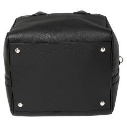 مملوكة مسبقًا Burberry Black Leather Medium Cube Duffle Bag