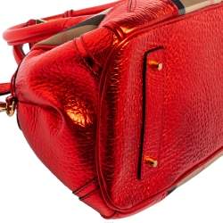 Pre Owned Burberry Metallic Red/Beige Nova Check Canvas and Leather Blaze Satchel