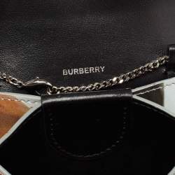 مملوكة مسبقًا محفظة بربري جيسي بامبي جلد متعدد الألوان لامع 