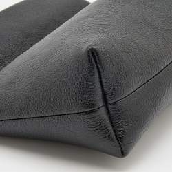 Pre Owned Burberry Black Leather Crystal Embellished Pin Clutch