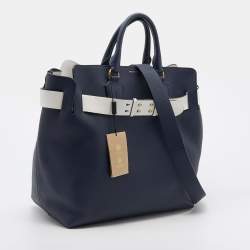 مملوكة مسبقًا Burberry Navy Blue/White Leather Large Belt Bag