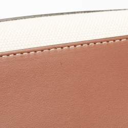 مملوكة مسبقًا حقيبة كروس بربري نوت جلد وكانفاس طباعة شعار بيج 