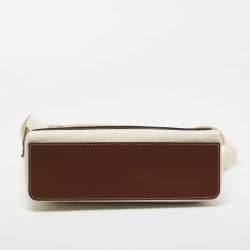 مملوكة مسبقًا حقيبة كروس بربري نوت جلد وكانفاس طباعة شعار بيج 