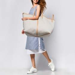 Pre Owned Burberry Beige Canvas and Leather XL Beach Tote