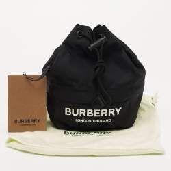 مملوكة مسبقًا Burberry Black Nylon Phoebe Drawstring Pouch