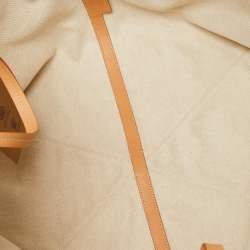 مملوكة مسبقًا Burberry Beige Canvas and Leather XL Beach Tote