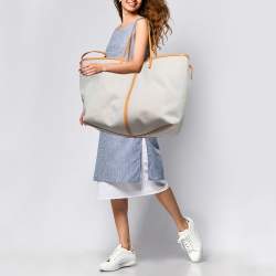 Pre Owned Burberry Beige Canvas and Leather XL Beach Tote
