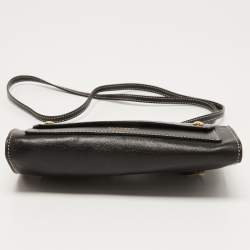 Pre Owned Burberry Black Leather Mini Pocket Strap Clutch