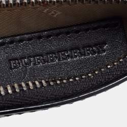 مملوكة مسبقًا Burberry Black/Beige PVC Nova Check and Patent Leather Zip Coin Purse