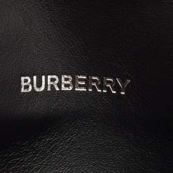 مملوكة مسبقًا Burberry Green Camouflage Print Coated Canvas and Leather Crossbody Bag