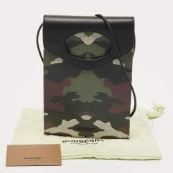 مملوكة مسبقًا Burberry Green Camouflage Print Coated Canvas and Leather Crossbody Bag
