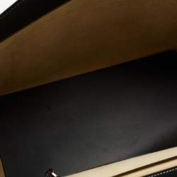 Pre Owned Burberry Black Leather Medium Soft Pocket Tote