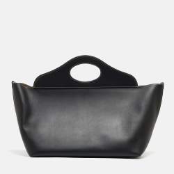 Pre Owned Burberry Black Leather Medium Soft Pocket Tote
