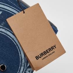 مملوكة مسبقًا حقيبة كتف بربري نوت جلد ودينم أزرق/أسود متوسطة