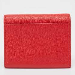 مملوكة مسبقًا Burberry Red Leather Sidney Trifold Wallet