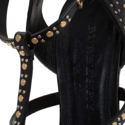 Pre Owned Burberry Black Studded Leather Hansel 55 T Strap Sandals Size 38.5