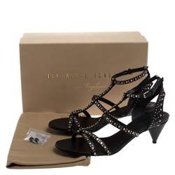 Pre Owned Burberry Black Studded Leather Hansel 55 T Strap Sandals Size 38.5