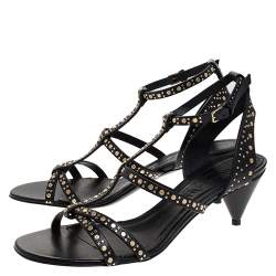 Pre Owned Burberry Black Studded Leather Hansel 55 T Strap Sandals Size 38.5