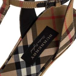 مملوكة مسبقًا صندل بربري سيور حرف تى هانس قماش كاروهات نوفا بيج مقاس 40