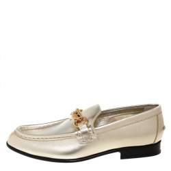 Pre Owned Burberry Metallic Gold Leather Solway Chain Detail Slip On Loafers Size 39.5
