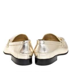 Pre Owned Burberry Gold Leather Solway Chain Detail Slip On Loafers Size 39