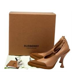 Pre Owned حذاء كعب عالى بربرى سير كاحل إيفان مطاط وجلد بن ى مقاس 39.5