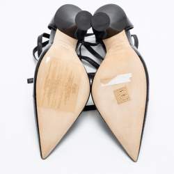 مملوكة مسبقًا Burberry Black Snakeskin Leather Welton T Strap Ankle Wrap Pumps Size 39