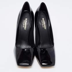 Pre Owned Burberry Black Patent Leather D-ring Square Toe Pumps Size 37.5