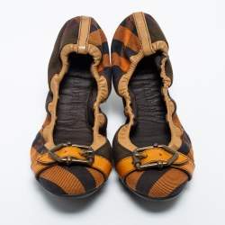 Pre Owned Burberry Multicolor Nova Check Canvas and Leather Buckle Scrunch Ballet Flats Size 39
