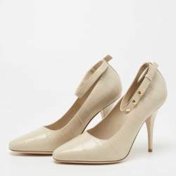 Pre Owned Burberry Croc Embossed Leather Wiltkin Pumps Size 39