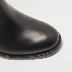 مملوكة مسبقًا Burberry Black Leather Buckle Knee Length Boots Size 40